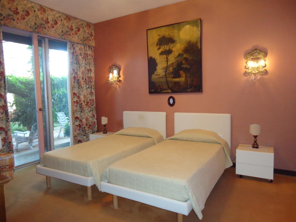 B&B Cottage Dei Consoli Sant'Agata Li Battiati Exterior photo
